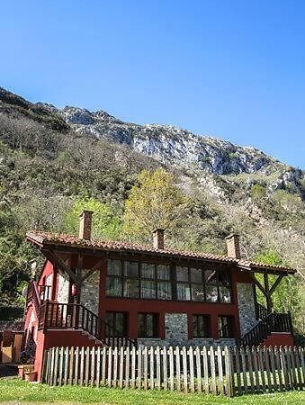 Les Vegues II Apartment Santillan Bagian luar foto
