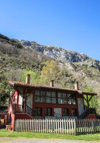 Les Vegues II Apartment Santillan Bagian luar foto